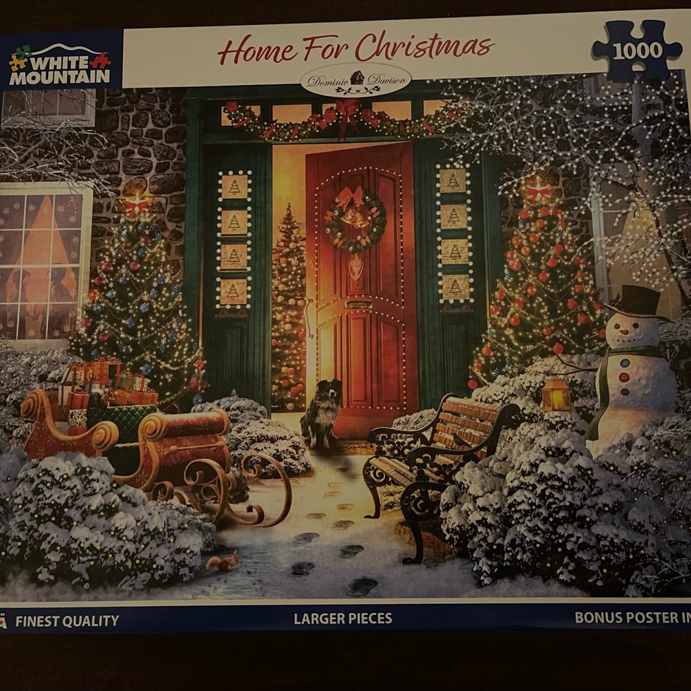White Mountain Home for Christmas Puzzle 1000 pieces